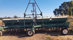 John Shearer 40 Row Combine For Sale w Hyd Harrows & SSB