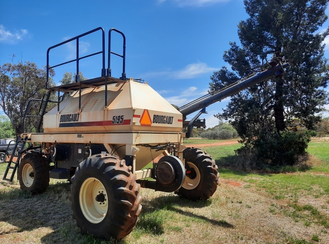 Bourgault 5195 Air Seeder Box