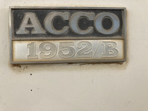 Acco 1952 B  8 wheel Tipper