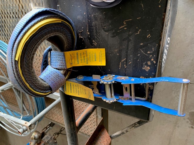 Under Auction (A126) - Ratchet Tie Down Assemblies 10 pack  (Tooborac)