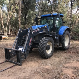 2014 New Holland T7 - 170 Tractor / Front End Loader For Sale