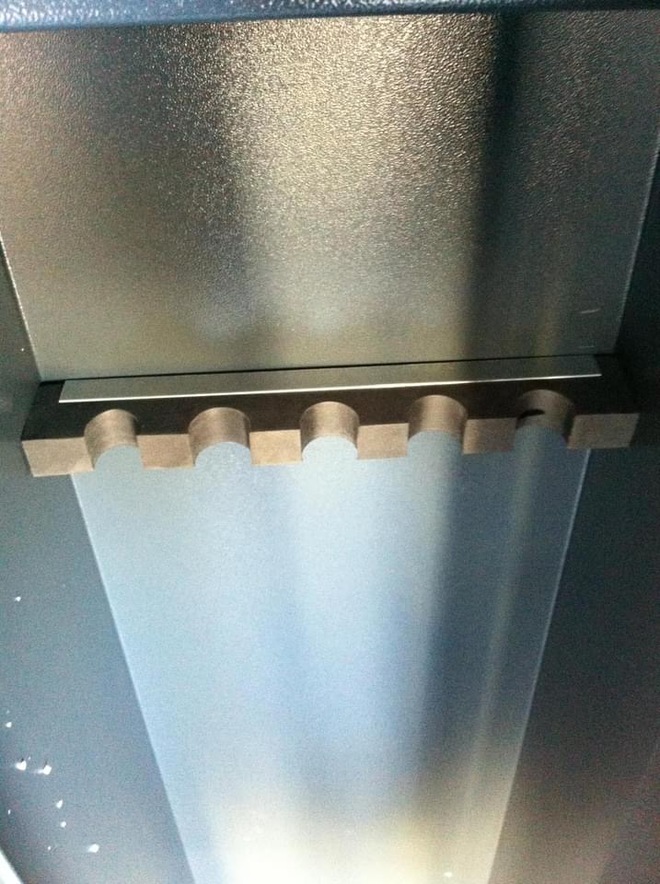 Under Auction - New 5 Gun Safe - 2% + GST Buyers Premium On All Lots 