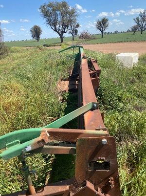 John Deere 936 Draper Front with Fire Damage