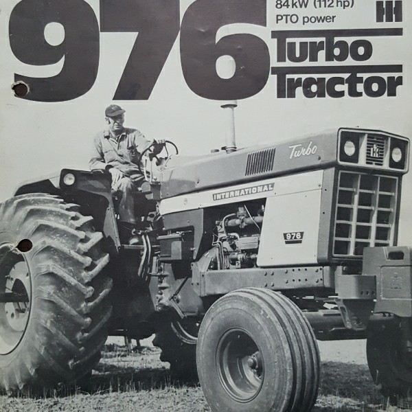 WANTED International 976