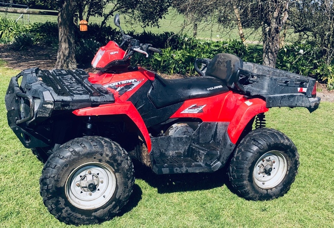 Polaris Sportsman 700 Twin EFI ATV Motorbike
