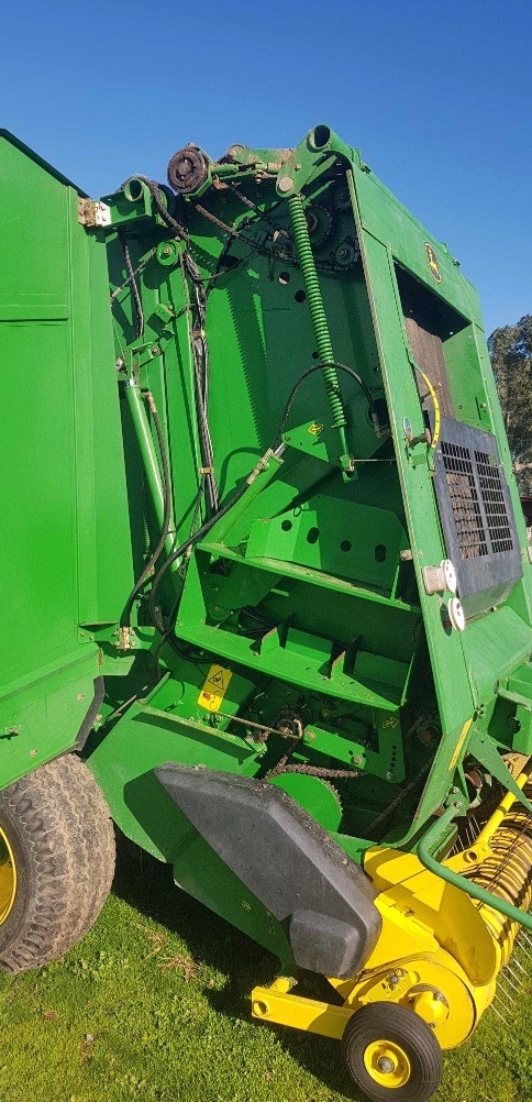 2003 John Deere 592 Round Baler