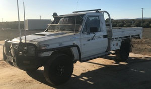 2013 Toyota Landcruiser Workmate 2nd owner 