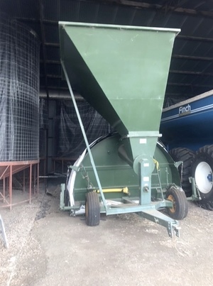 Grain Bag Inloader & Outloader.