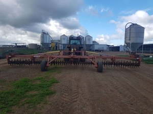 Super Worm Soil Aerator