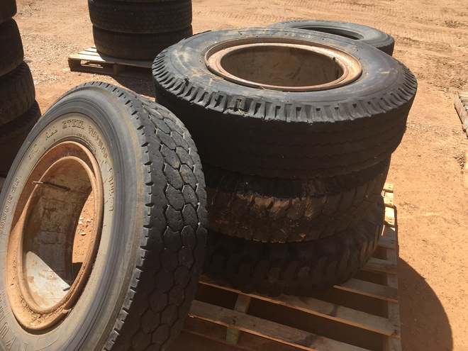 Under Auction - (A132) - 4 x 20 inch Split Rim Tyres 1000 