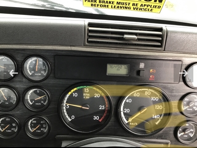 Freightliner Columbia CL112