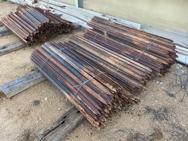 Star Pickets Star Posts Used