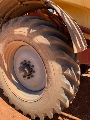 Hardi Commander 7030 Boomspray