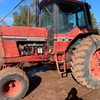 International 986 B Tractor