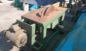 Australian Made Ideal Bench Saw
