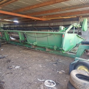 John Deere 930 front