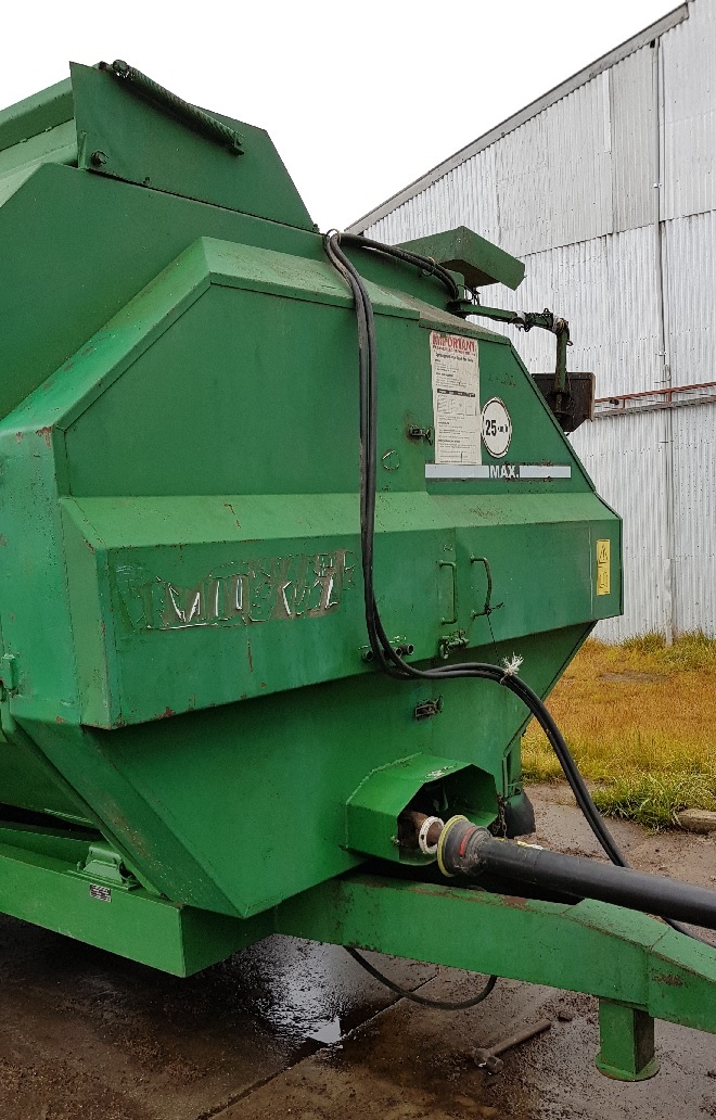 Keenan Klassik 140 mixer *priced to sell*