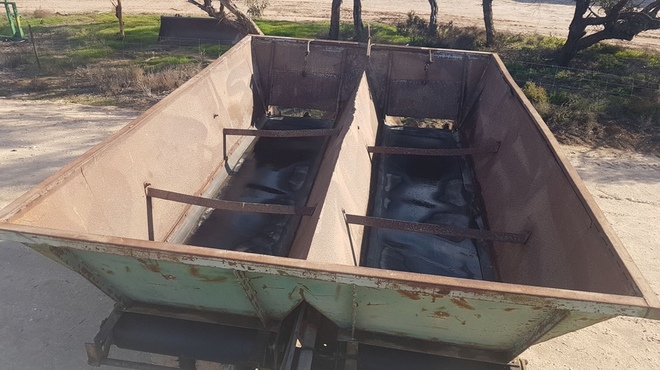 Gypsum ,Lime ,Manure Spreader