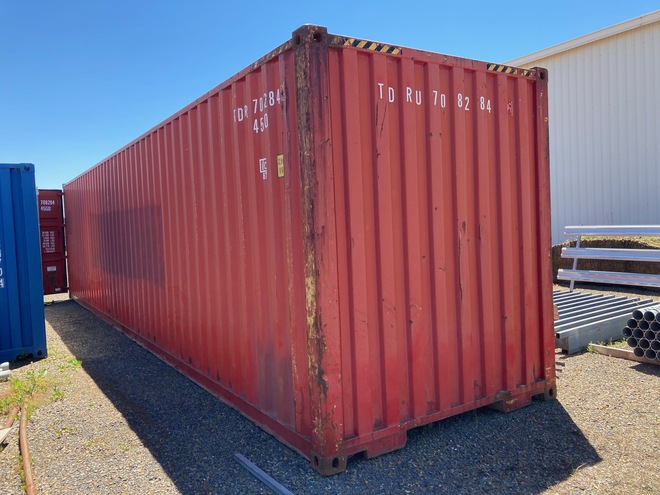 40ft Shipping Container - 2% Buyers Premium On All Lots