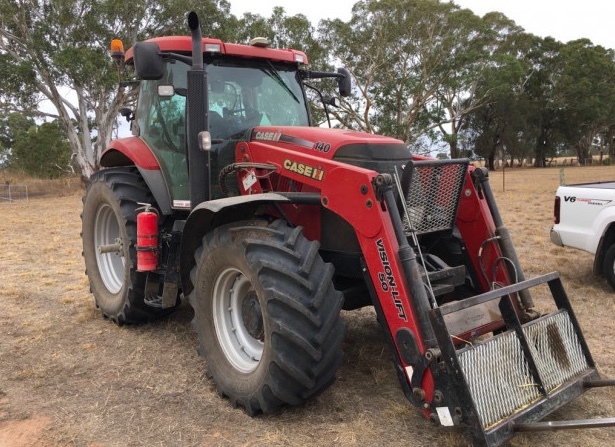 Case IH Puma 140 Tractor