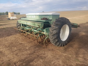 John Shearer Trash Culti Drill 15 Run Small Seed Box TCD MK2