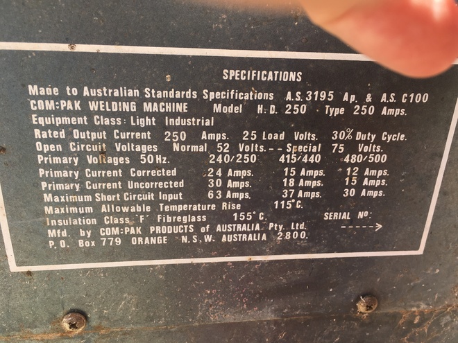 (A132) - Compact HD 250 Electric Welder