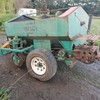 Husky 2T fertilizer spreader 