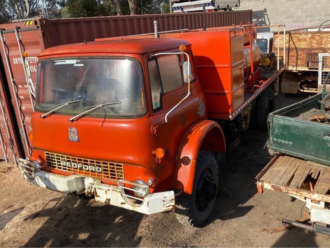 Bedford M1120 4x4 Fire Truck with water tank &amp; water pump  (Ex Fire Truck)