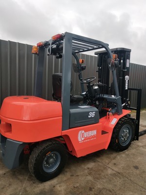 New FD35 - 3.5 Tonne Diesel Forklift from Everun Australia