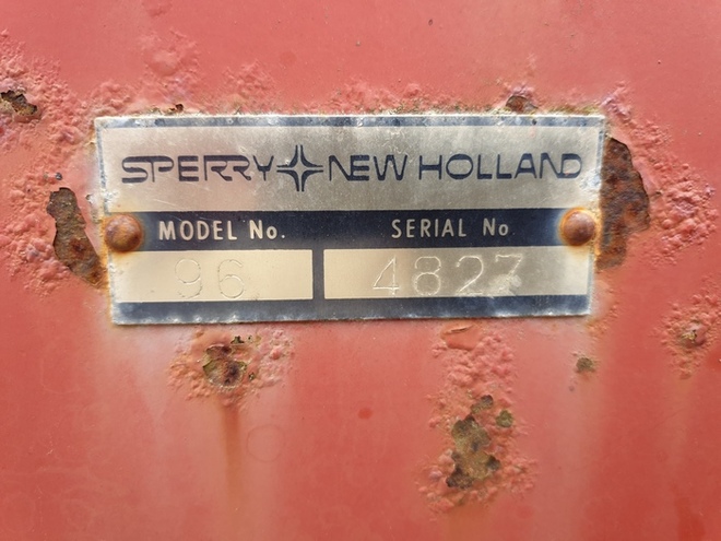 Sperry-New Holland 96 Trailing Slasher
