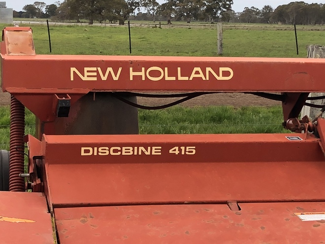 New Holland 415 Discbine