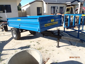 2 ton Hydraulic tipping trailer