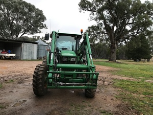 2014 John Deere 5093EN Tractor with JD562 Loader