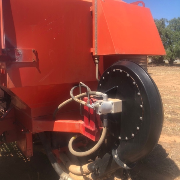 Horwood Bagshaw 4000L Air Cart