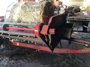 2015 Willie Engineering Elite Bale Wagon/Feedout