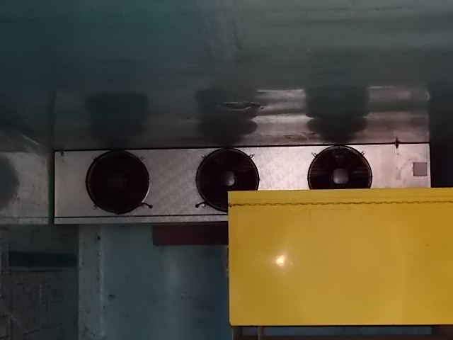 8 Pallet hi cube alum chiller van 3 phase unit .