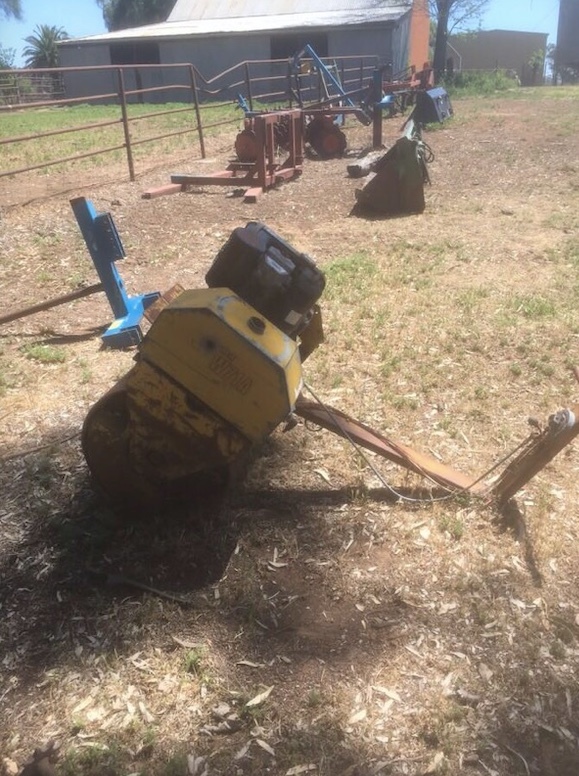 Vibrating Roller with Diesel Motor 