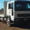 2001 Volvo FL250