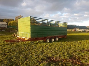 7m Cattle Crate with drop down ramp (Trailer not included)