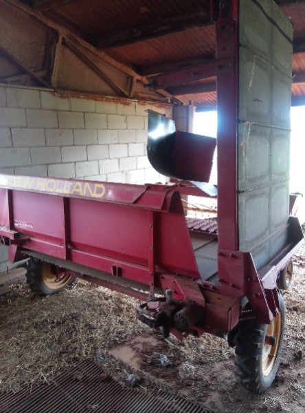 New Holland 166 hay Invertor