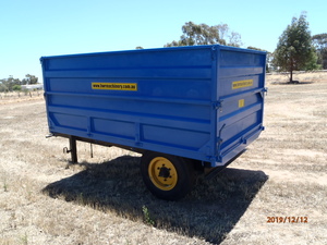 4 Ton Hydraulic tipping Trailer C/W Grain sides