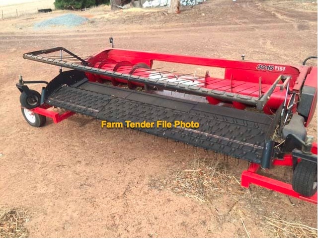 WANTED Canola Pickup to suit John Deere 60 Series