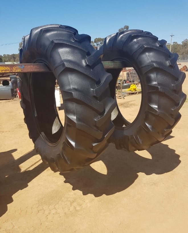 Tyres 16.9x30 x 2 