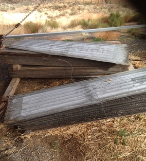 1200 Piece of corrugated iron or roofing iron re rolled