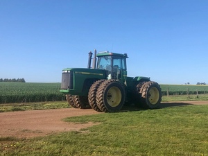 John Deere 9100 4WD 