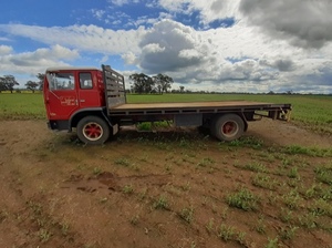 1977 International ACCO 1710B 2% + GST Buyers Premium On All Lots