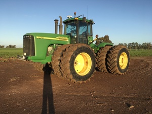 John Deere 9420