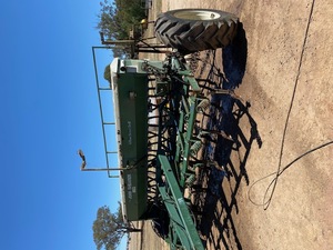 John Shearer 24 run combine with Phillips Prickle chain