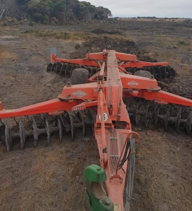 2008 Kuhn XM Offsets Discs 44 plate