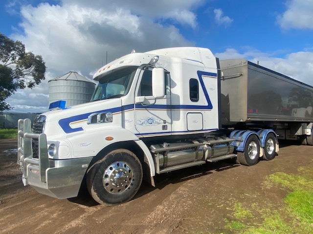 2012 Freightliner with 2007 Lusty EMS Tipper